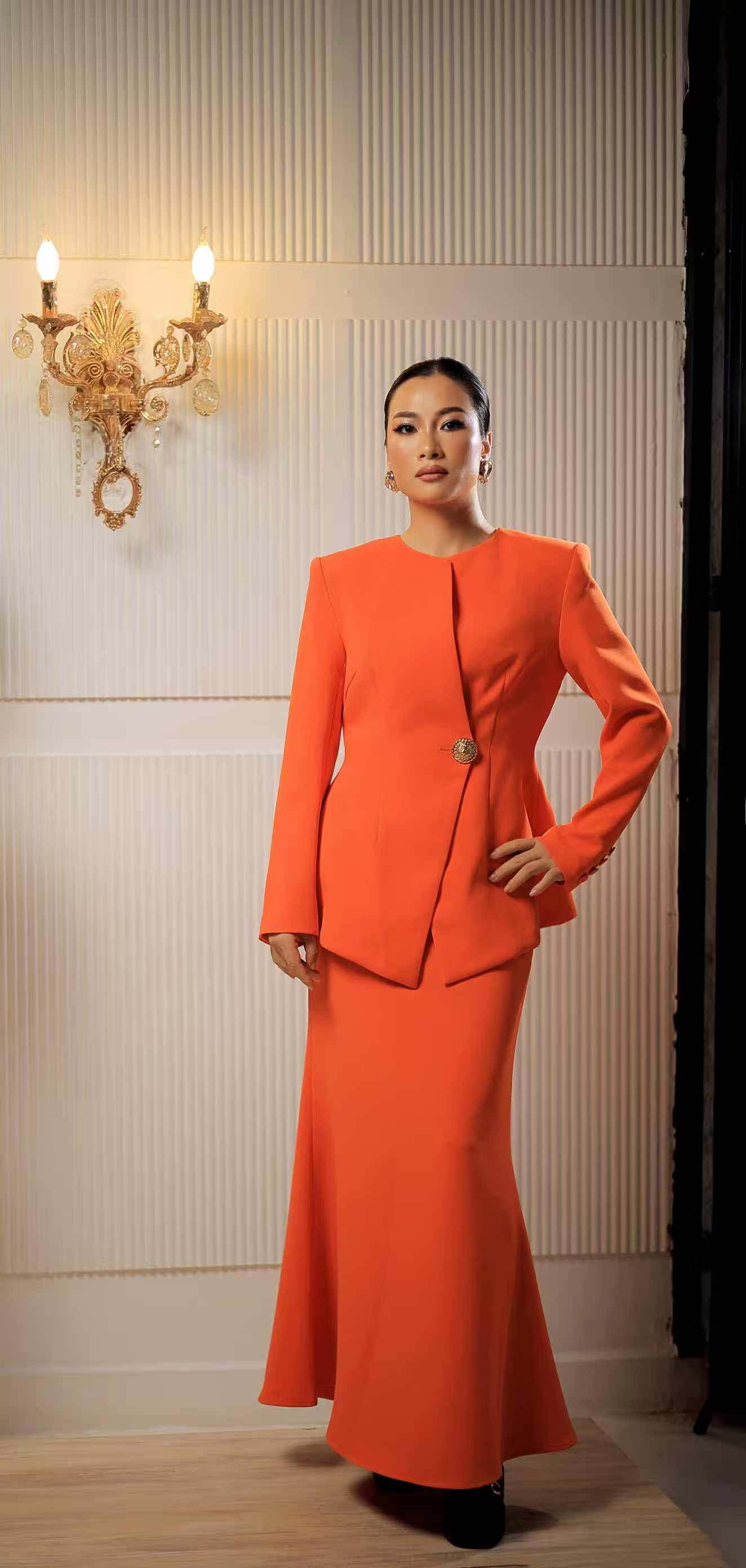 Premium Orange Suit